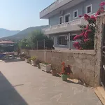 Klevis شقة